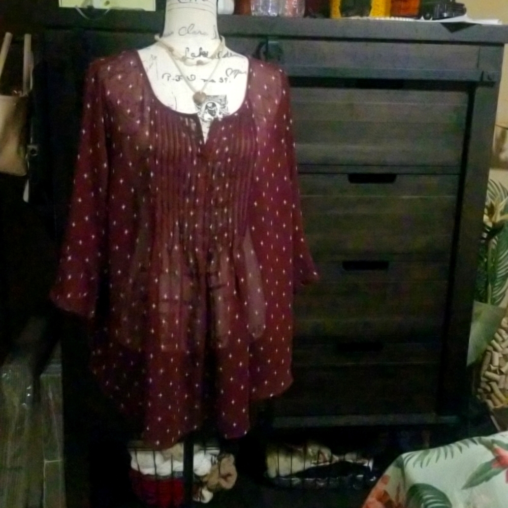 Torrid sheer burgundy blouse with sparkle dot print